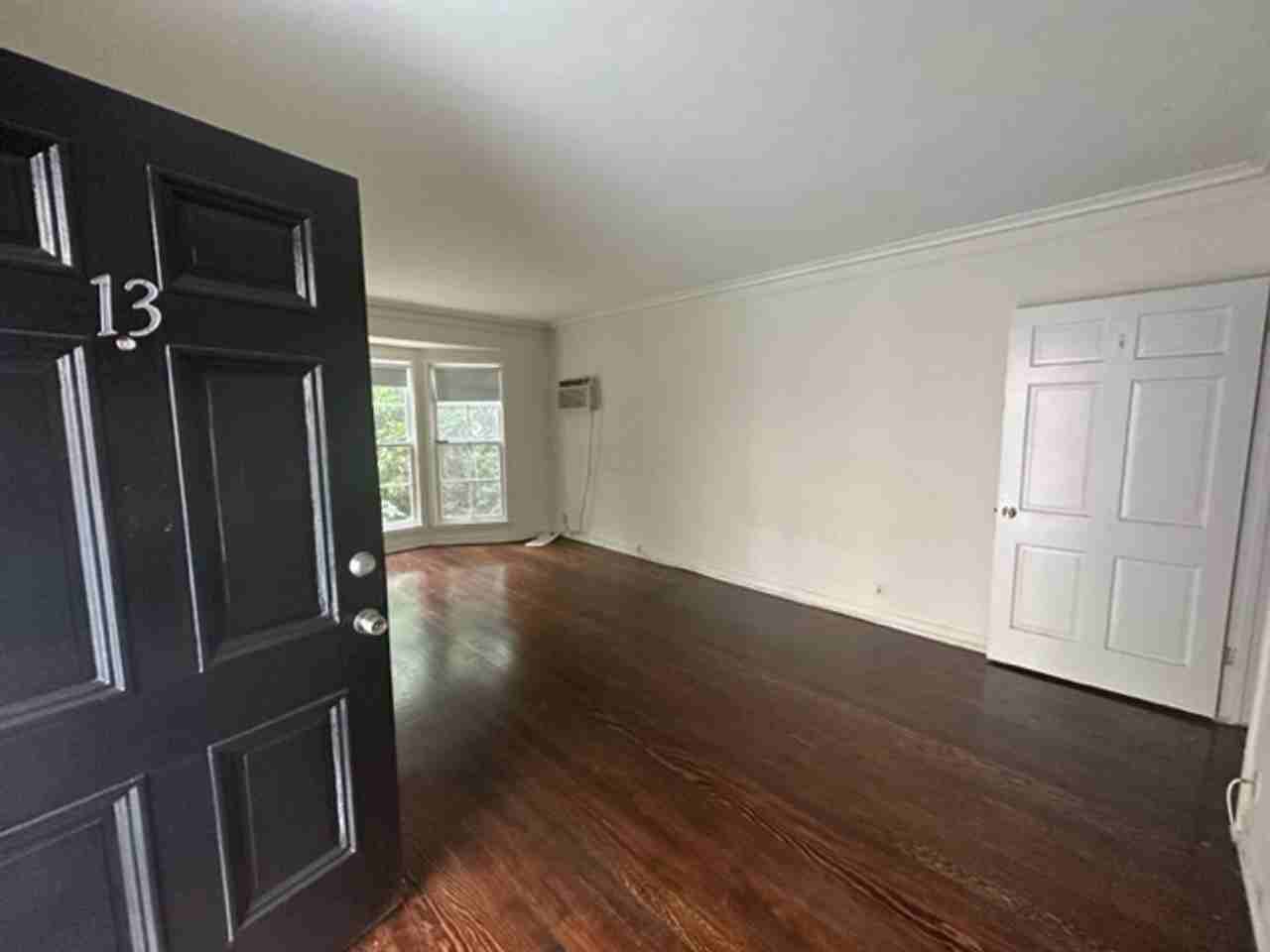 Havenhurst - Photo 2 of 20