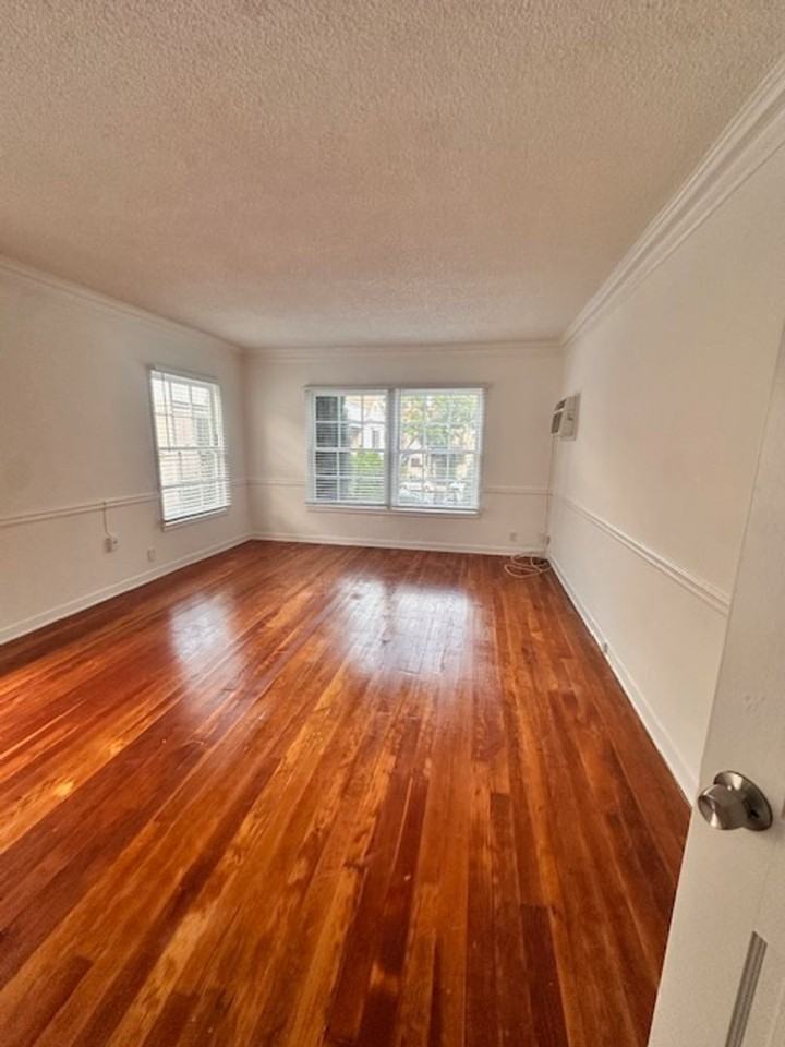 Havenhurst - Photo 5 of 20