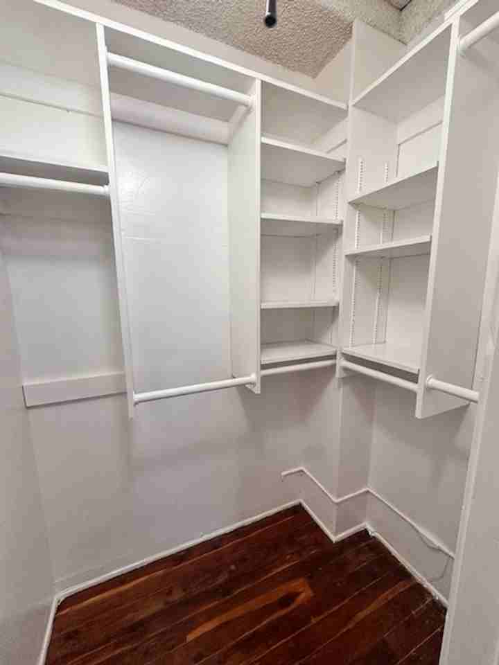 Havenhurst - Photo 7 of 20