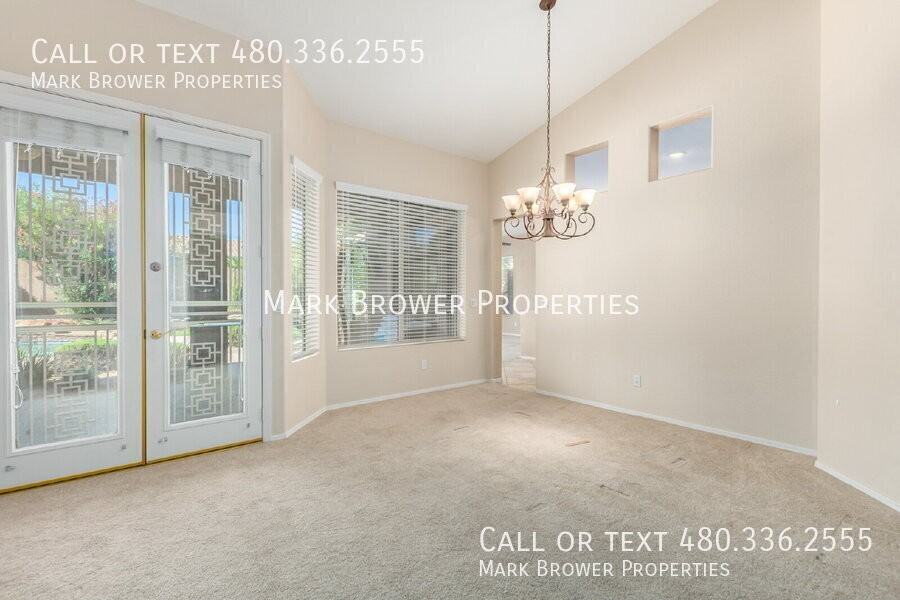 4326 E Melinda Ln - Photo 6 of 30