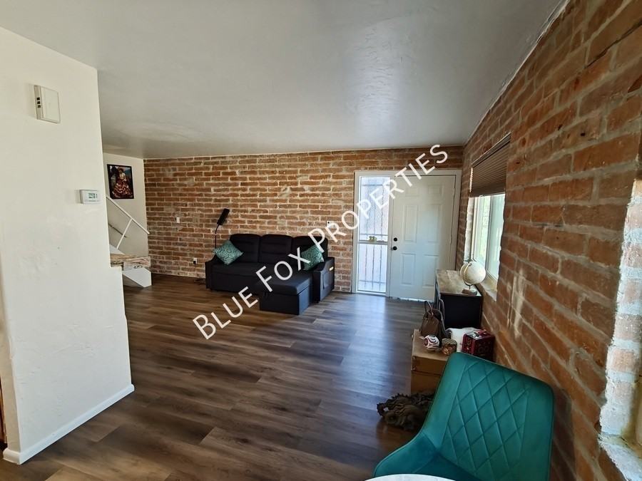 6666 E Calle Alegria #B - Photo 2 of 16