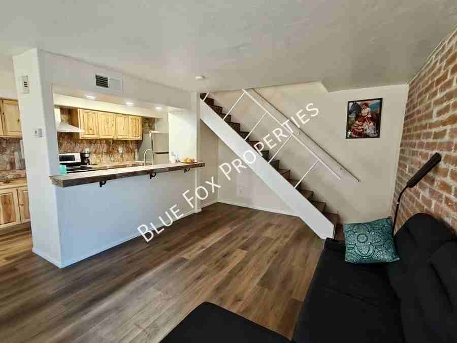 6666 E Calle Alegria #B - Photo 5 of 16