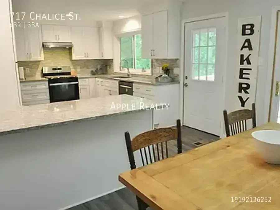 717 Chalice St - Photo 2 of 50