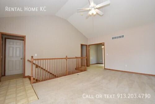 23504 W 73rd Ter - Photo 7 of 27