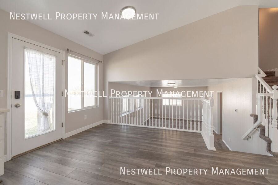 5674 W Prospero Ln - Photo 6 of 29