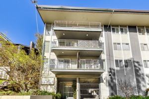 featured image of 671 Vernon St