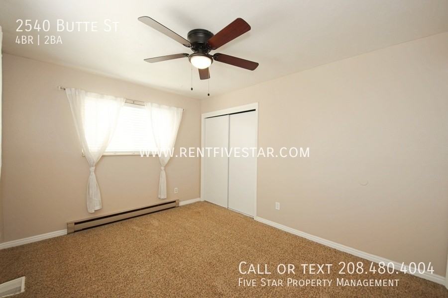 2540 Butte St - Photo 7 of 17