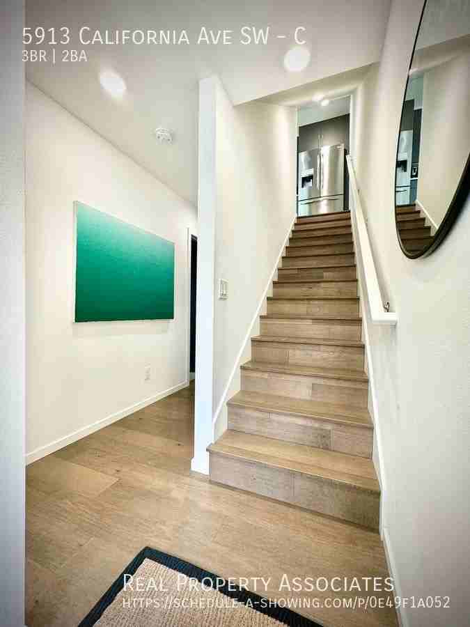 5913 California Ave Sw #C - Photo 2 of 17