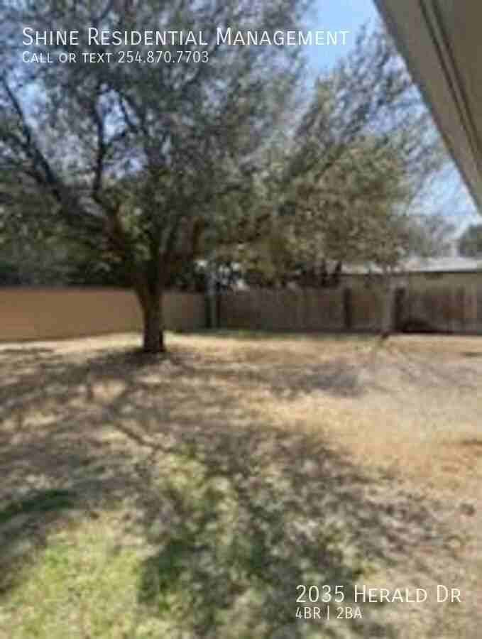 2035 Herald Dr - Photo 2 of 11