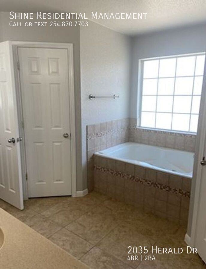 2035 Herald Dr - Photo 3 of 11