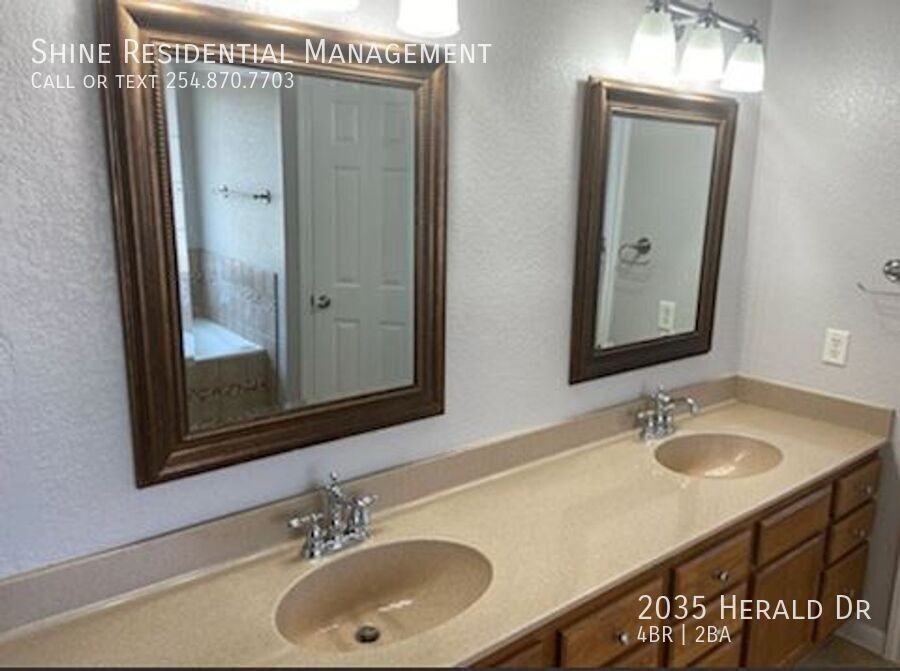 2035 Herald Dr - Photo 4 of 11