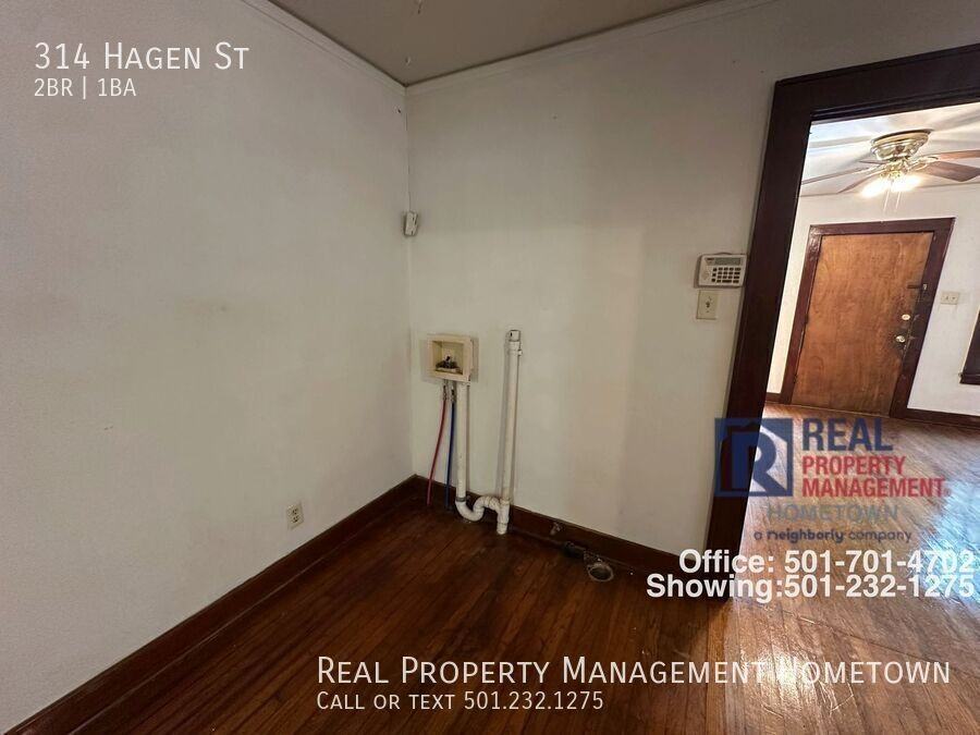 314 Hagen St - Photo 6 of 13