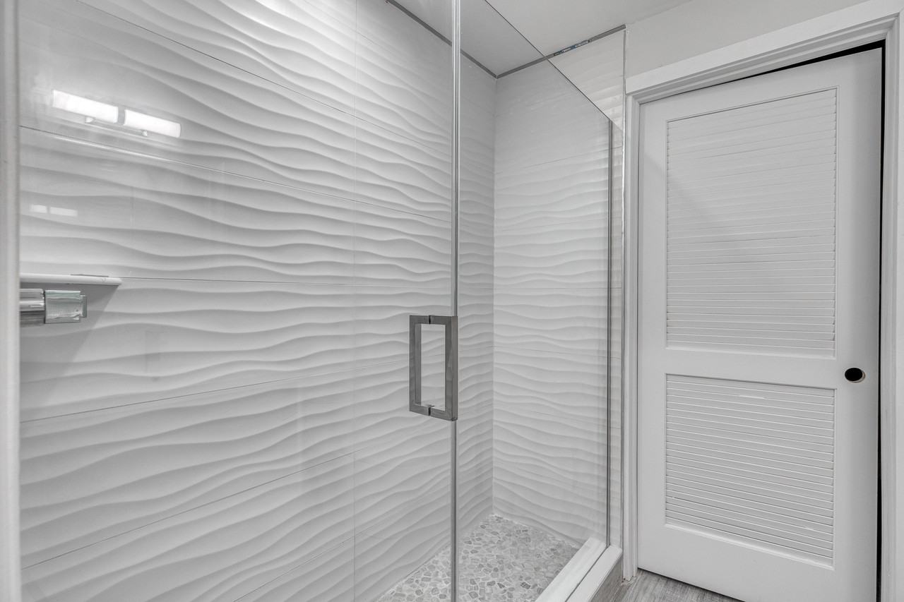 1244 S 20th St #1 - Photo 4 of 33