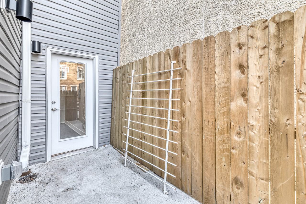 1244 S 20th St #1 - Photo 7 of 33