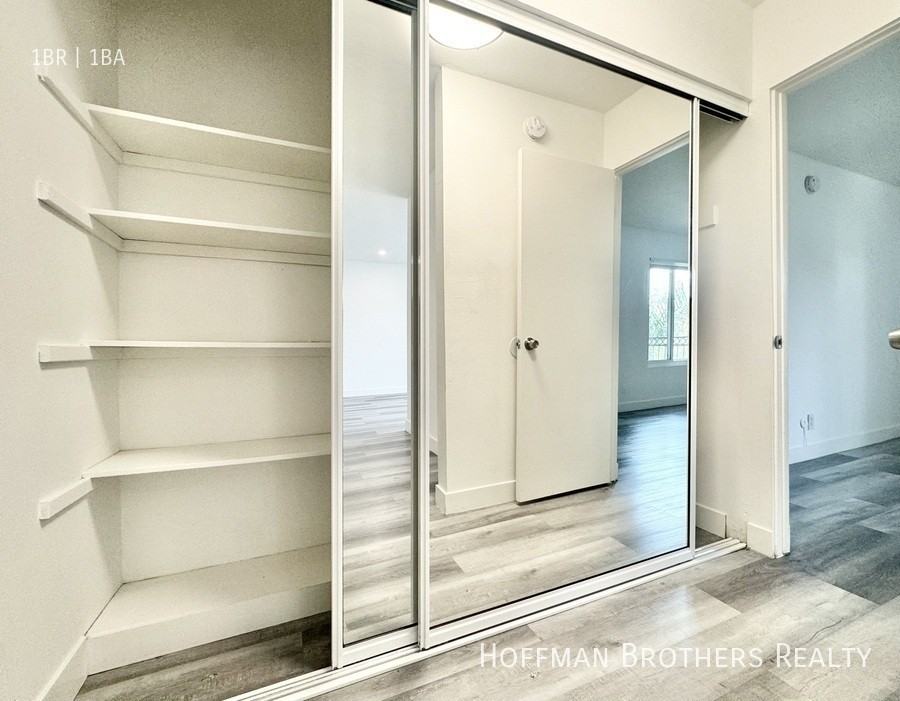 5700 W Olympic Blvd #1 - Photo 5 of 11