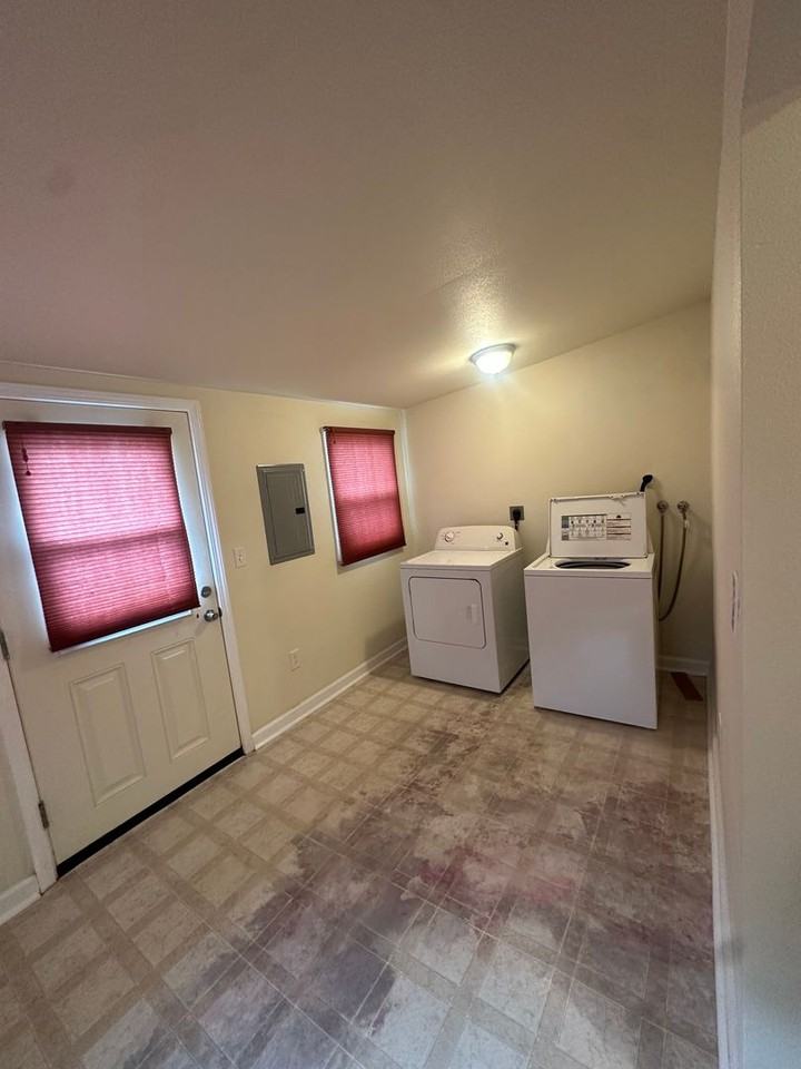 511.5 North A Street - 511.5 - Photo 4 of 10