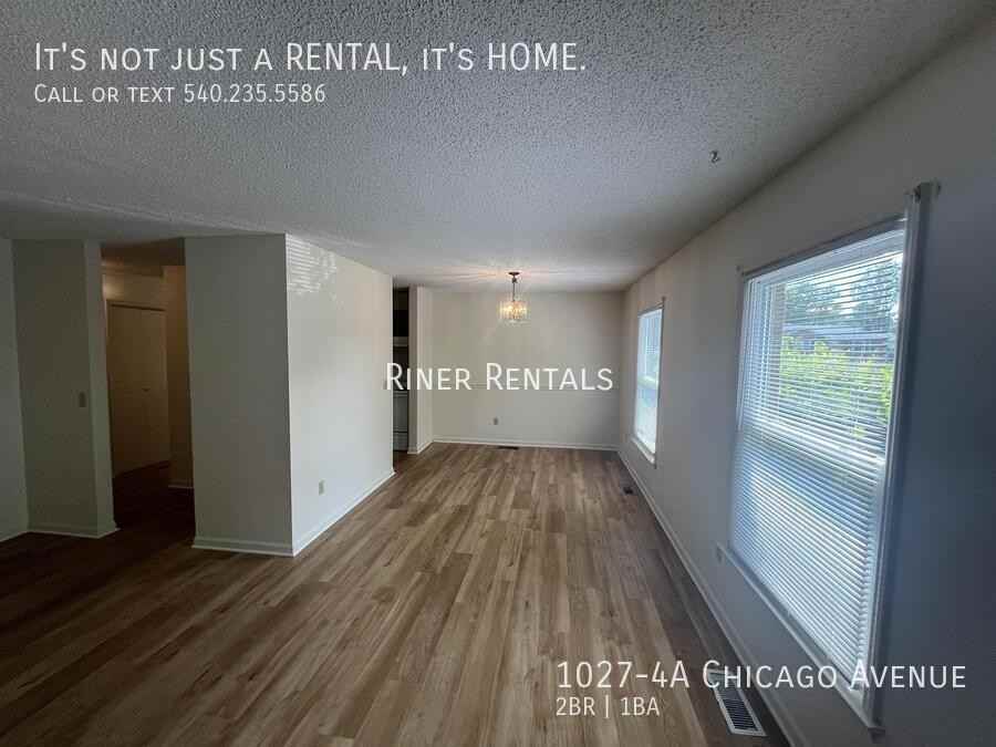 1027 Chicago Ave Apt 4a - Photo 2 of 8
