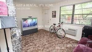 1337 Walker St Apt F - Photo 4 of 6