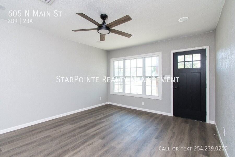 605 N Main St - Photo 2 of 20