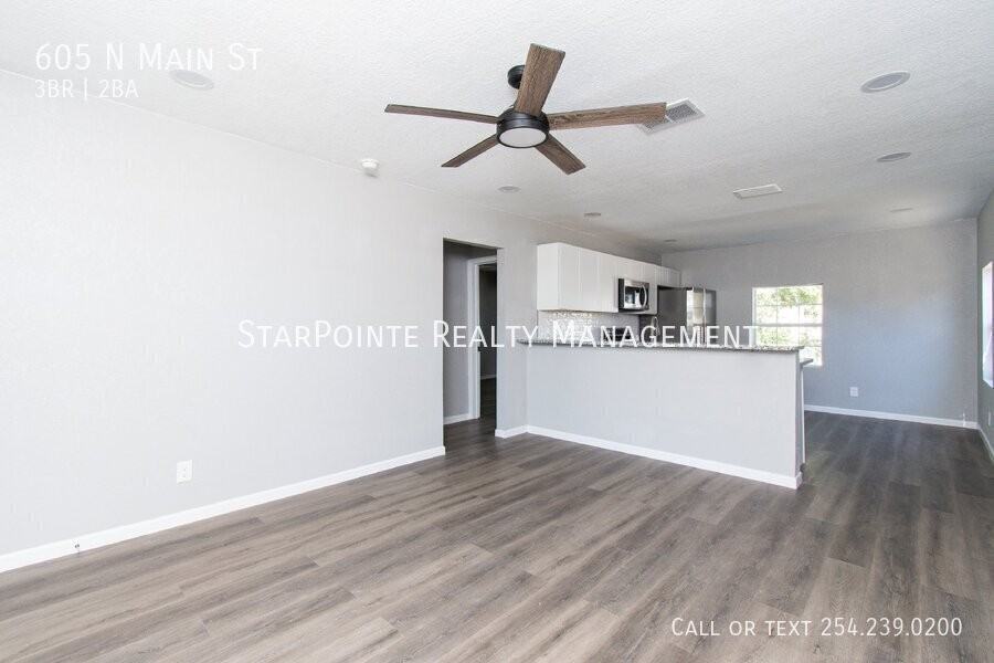 605 N Main St - Photo 3 of 20