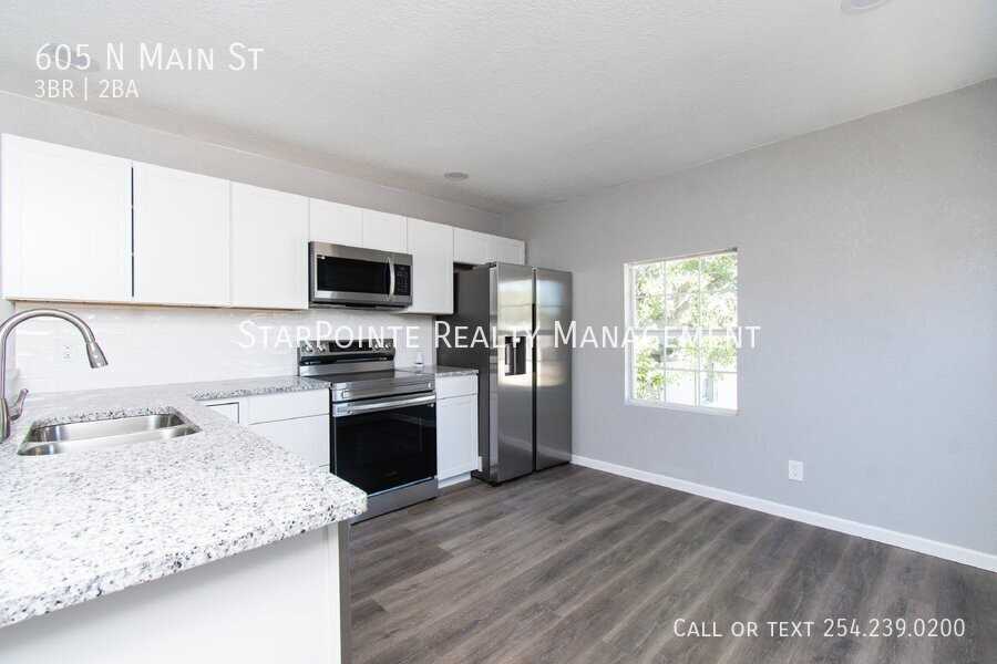 605 N Main St - Photo 6 of 20