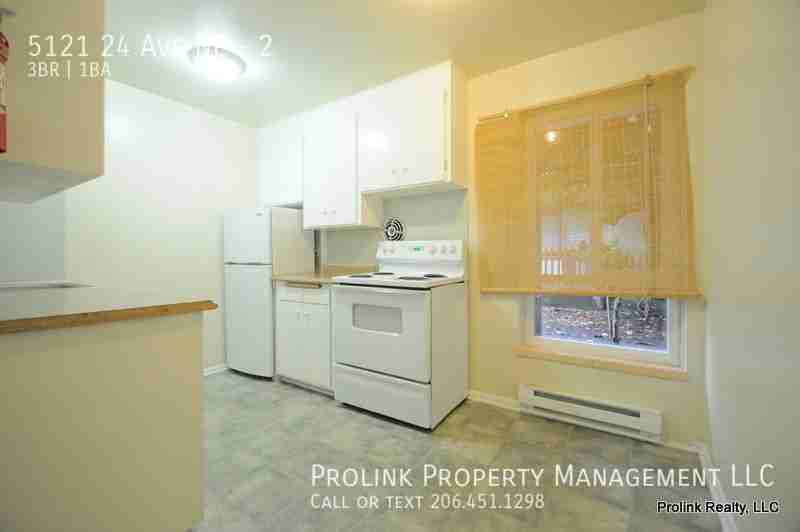 5121 24th Ave Ne #2 - Photo 6 of 14