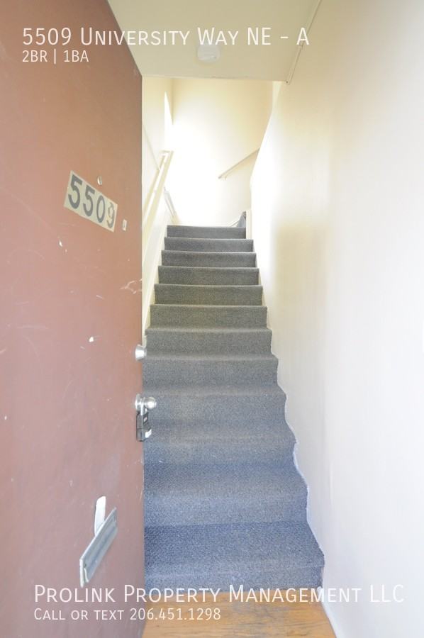 5509 University Way Ne #A - Photo 2 of 12