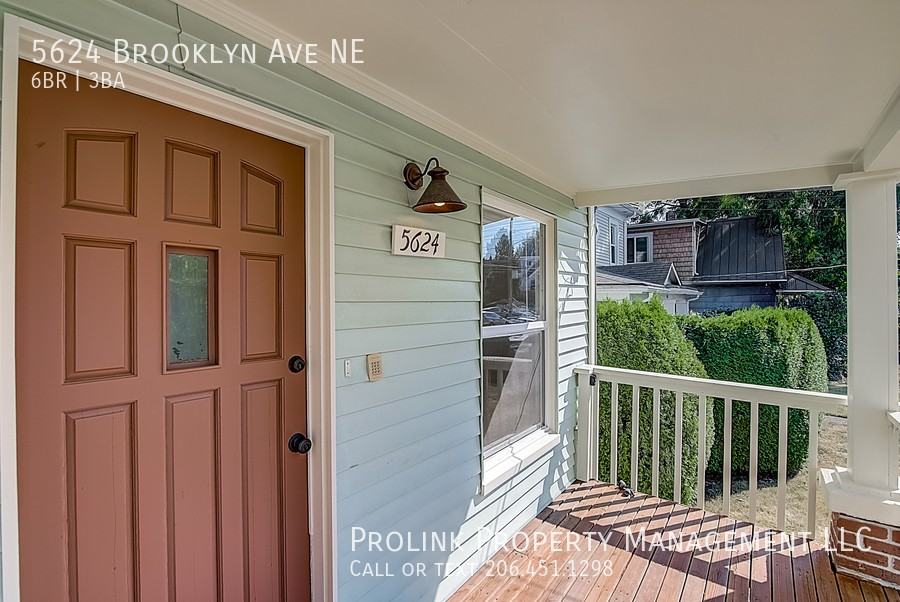 5624 Brooklyn Ave Ne - Photo 2 of 23