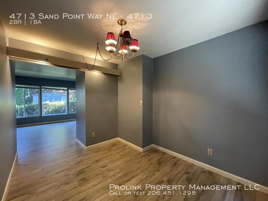 4713 Sand Point Way Ne #4713 - Photo 6 of 11