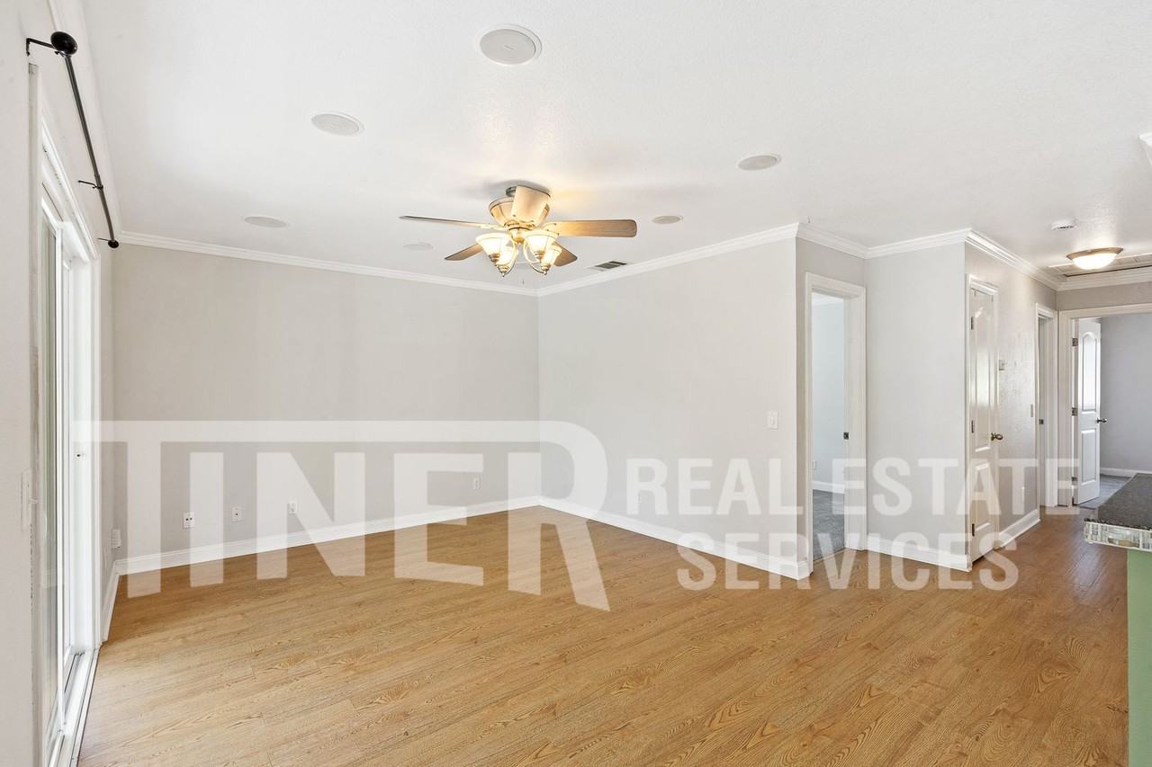 5021 Priscilla Ln - Photo 6 of 24