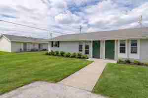 featured image of 7401 N Moberly Dr #C