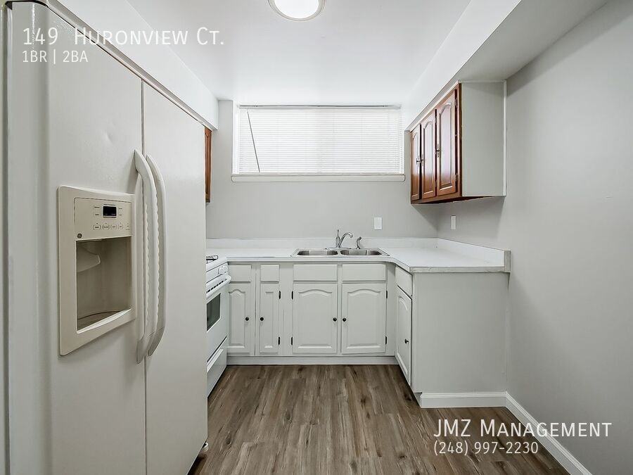 149 Huronview Ct - Photo 7 of 19