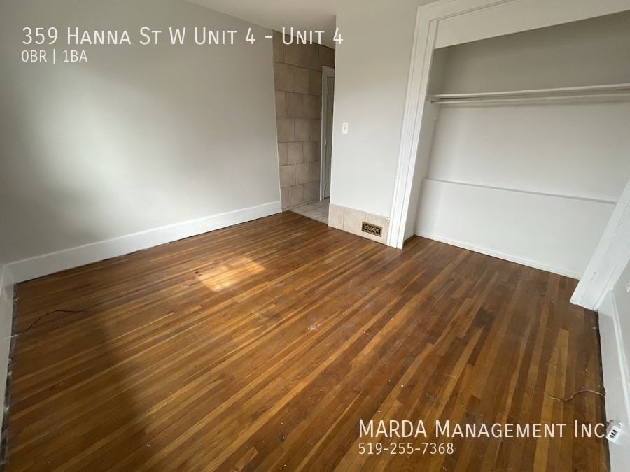 359 Hanna St W Unit 4 #4 - Photo 7 of 10