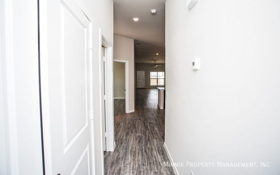 1924 Langford Ave #A - Photo 2 of 34