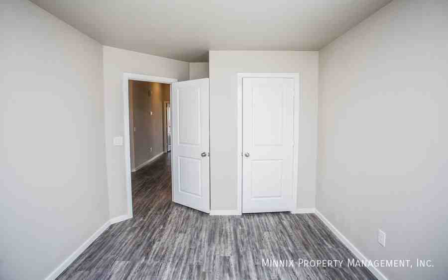 1924 Langford Ave #A - Photo 7 of 34