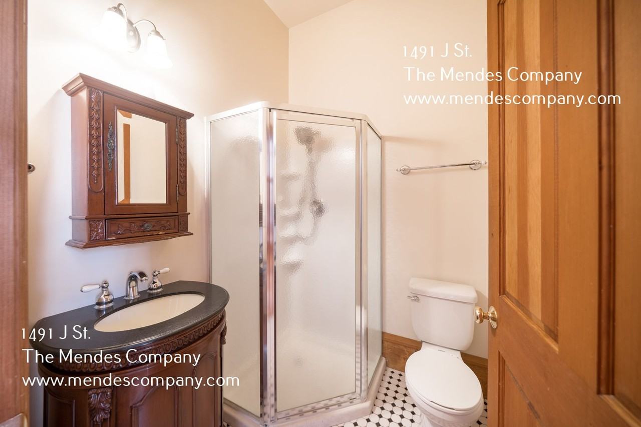 1491 J St - Photo 7 of 14