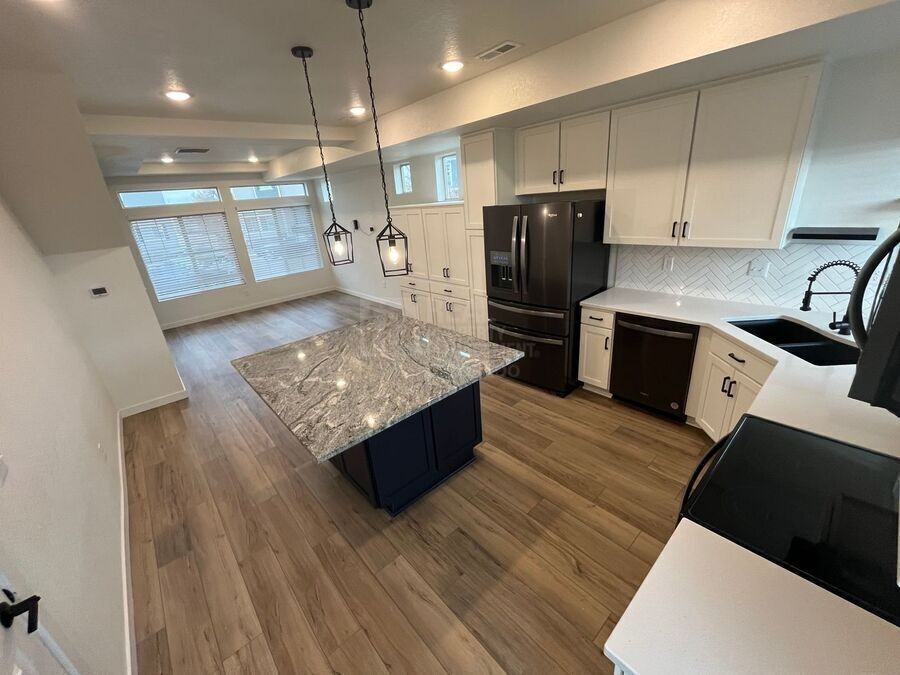 3650 Pinonwood Ct - Photo 4 of 14