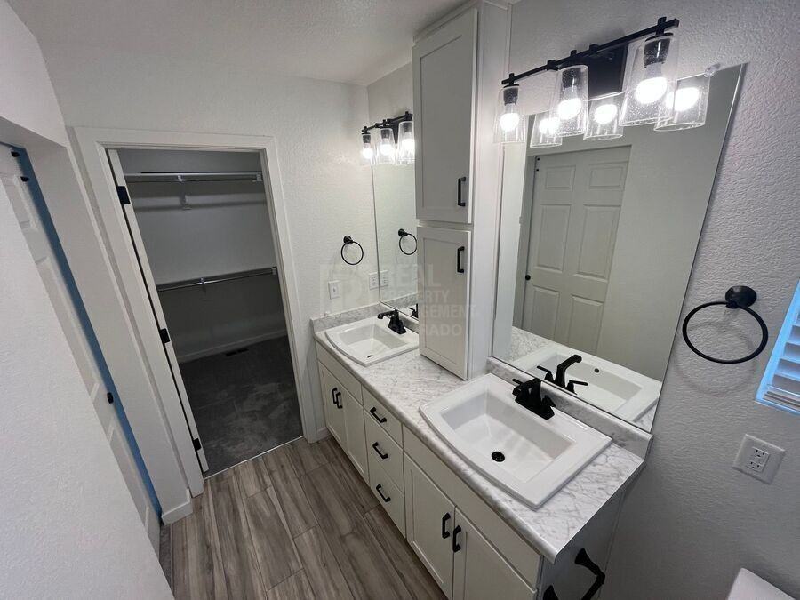 3650 Pinonwood Ct - Photo 6 of 14