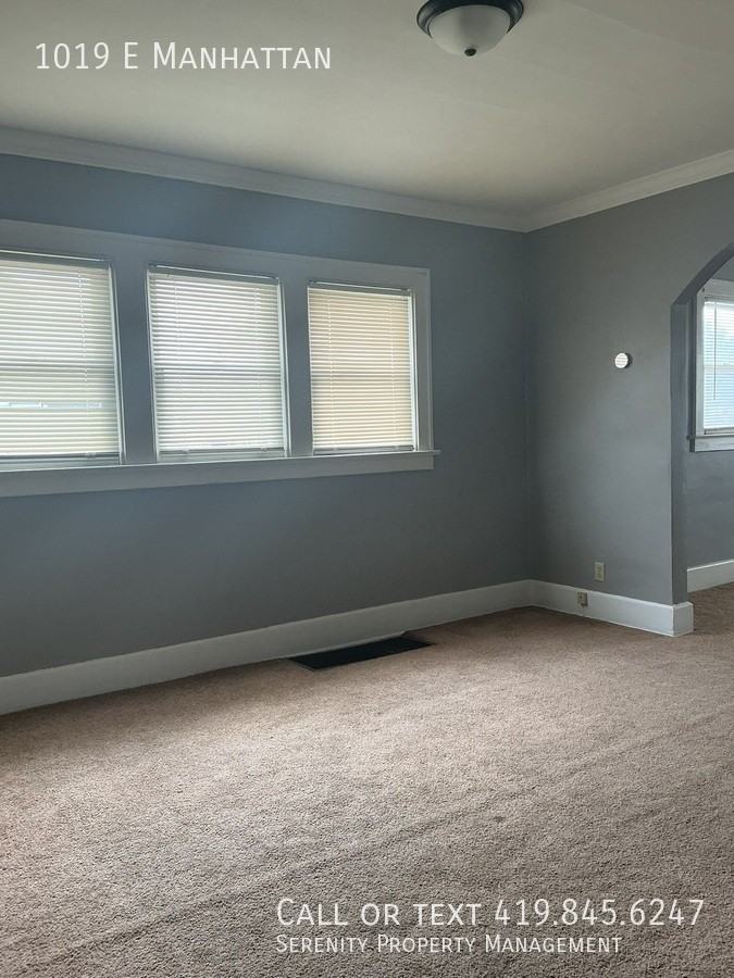 1019 E Manhattan Blvd - Photo 6 of 9