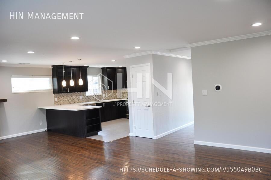 5756 Antone Rd - Photo 5 of 15