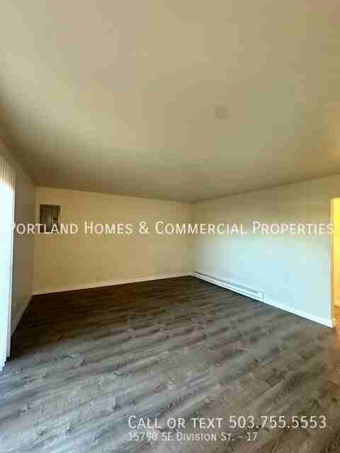 15790 Se Division St #17 - Photo 6 of 13