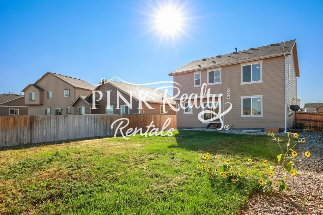 10026 Intrepid Way - Photo 5 of 50