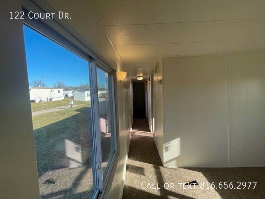 122 Court Dr - Photo 2 of 34