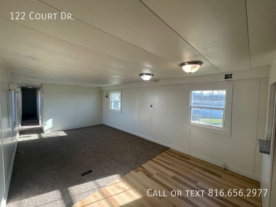 122 Court Dr - Photo 4 of 34