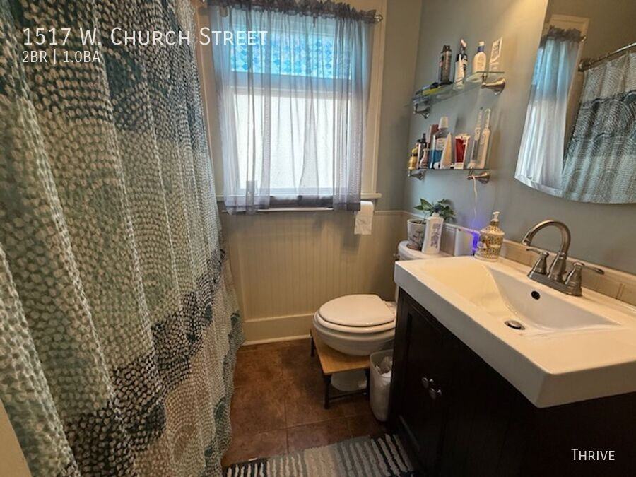 1517 W Church St - Photo 6 of 8