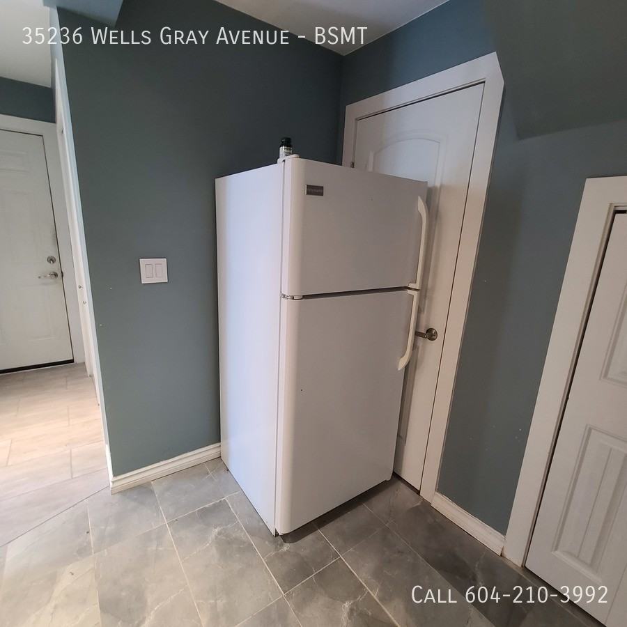 35236 Wells Gray Ave #BS - Photo 2 of 6