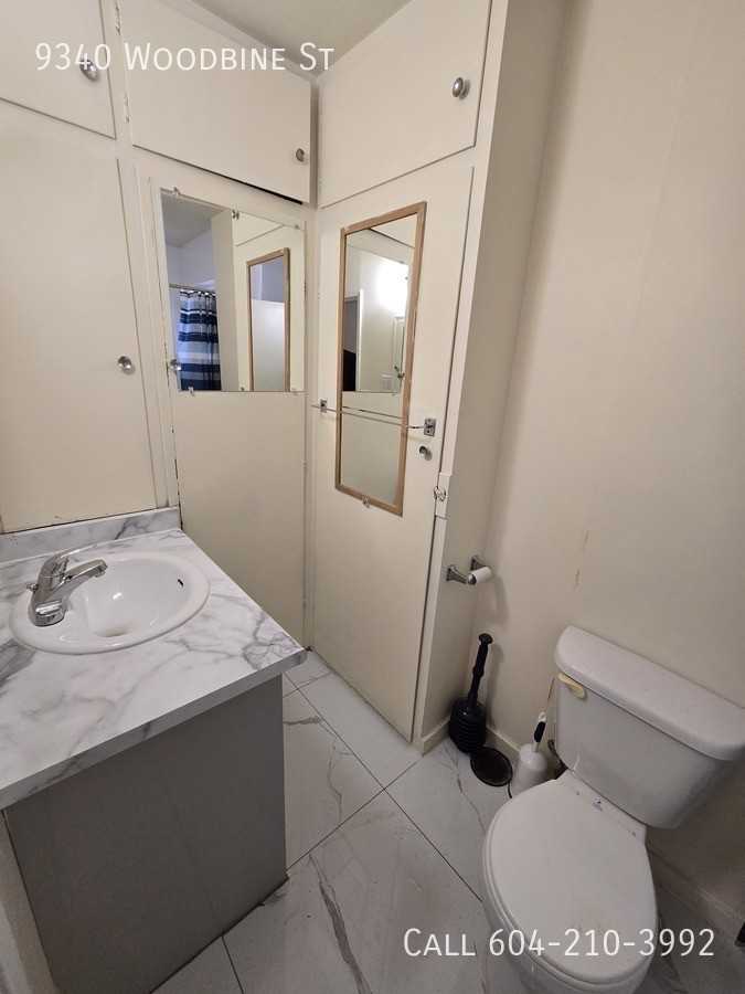 9340 Woodbine St - Photo 7 of 8