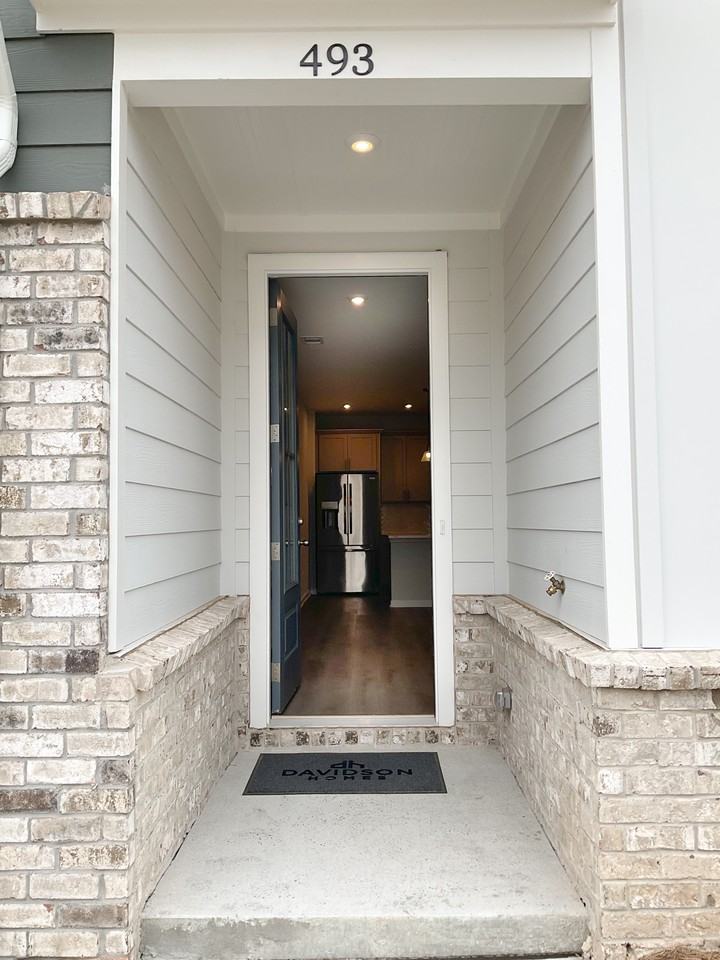 493 Crown Dr #493 - Photo 2 of 14