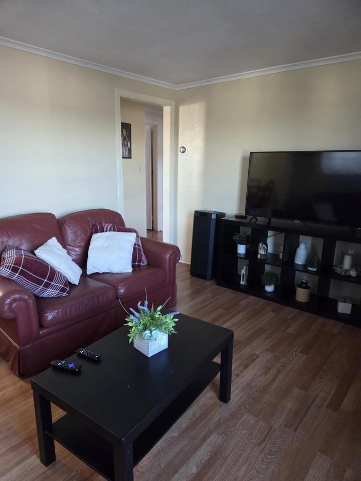 413 Paderewski Ave #2 - Photo 2 of 8