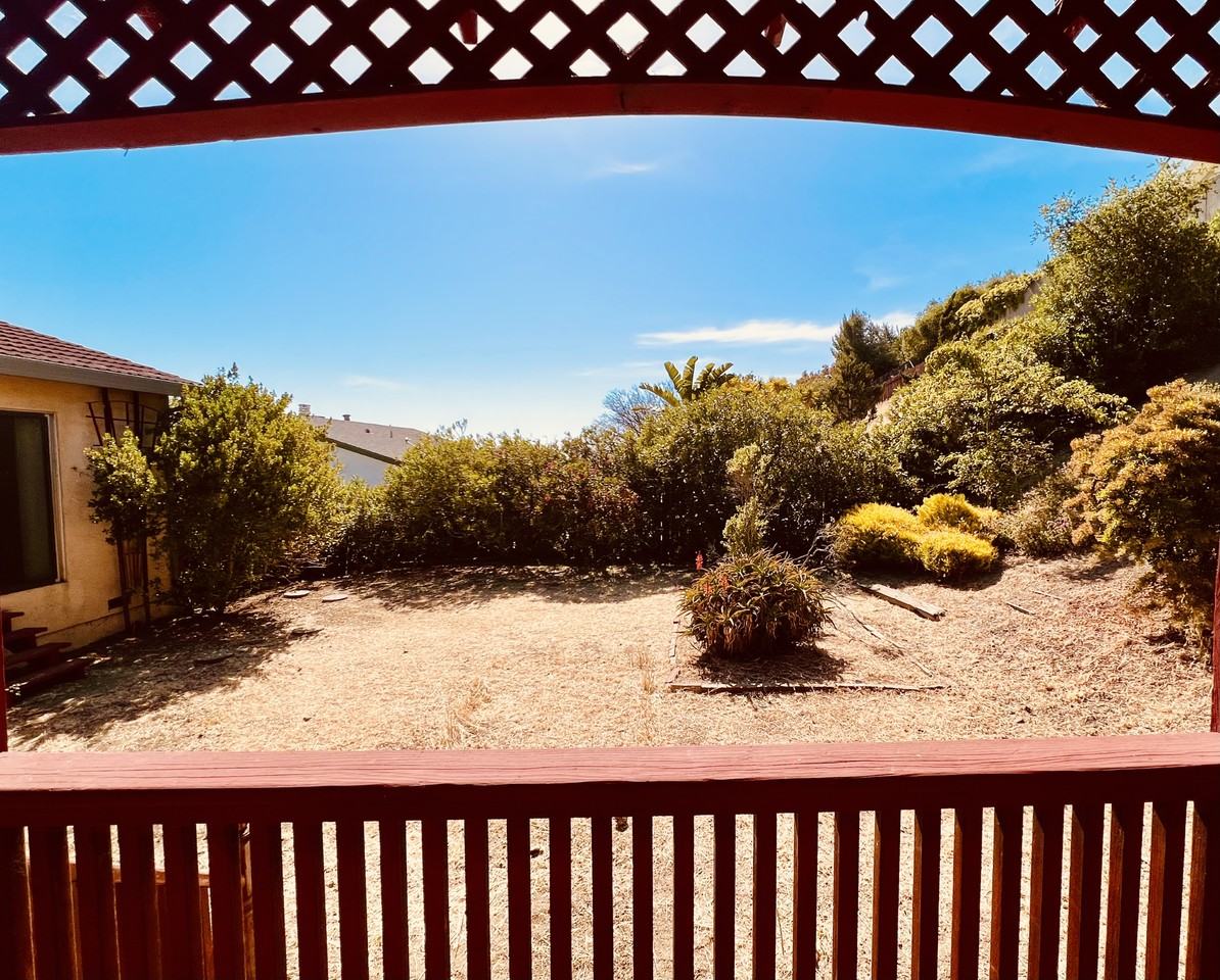 160 Evergreen Way #NA - Photo 4 of 15